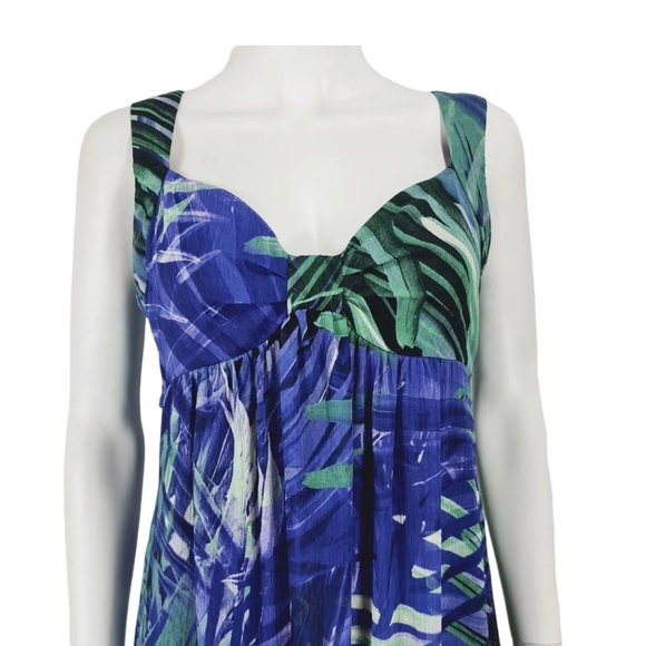 Wallis 
Purple Green Pattern Sleeveless Long Dress 
UK 10 
Zip 
Lined - Picture 2 of 6